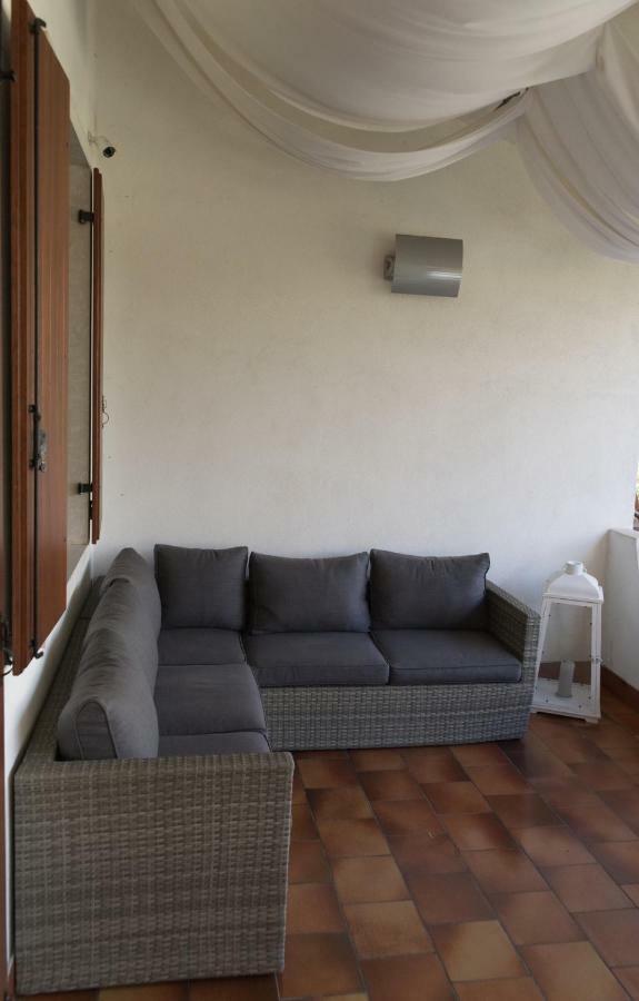 كاستلْنْيوفو ديل غارد Bouganville Room المظهر الخارجي الصورة