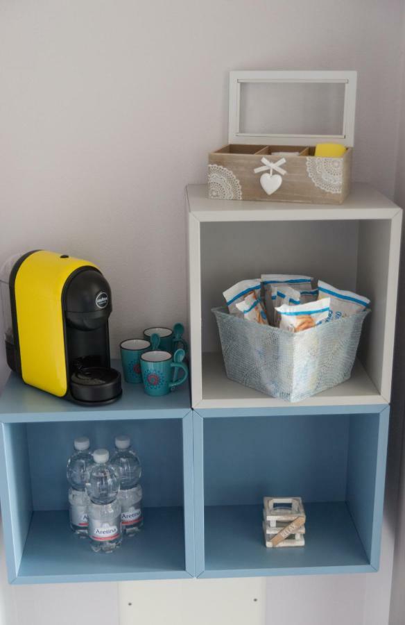 كاستلْنْيوفو ديل غارد Bouganville Room المظهر الخارجي الصورة